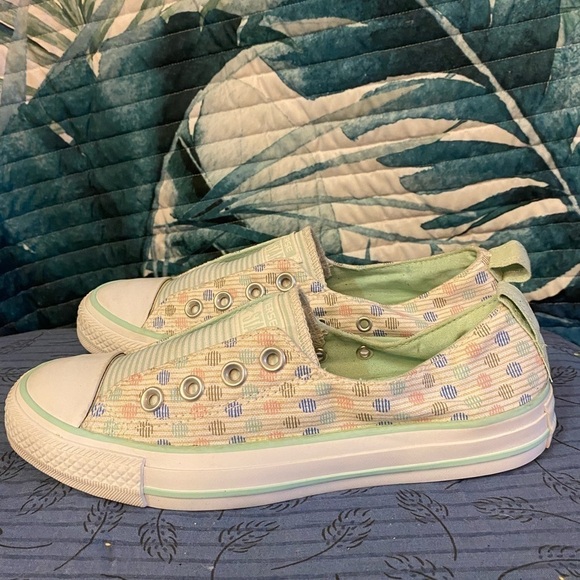 Converse Chuck Taylor all star slip polka dots and stripes lace less sneakers 7 - Picture 1 of 8